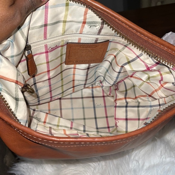 Coach XL Bleecker Tattersall Burnished leather bucket duffle bag, Cognac - Picture 6 of 10